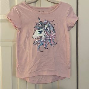 Children’s Place Girls Unicorn tee size S (5-6)